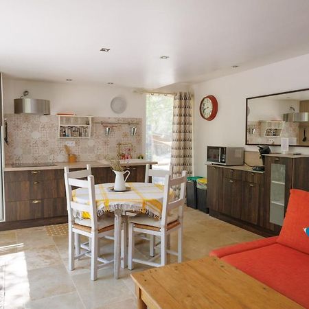 Apartament L'Etang Des Cigales Uchaux Zewnętrze zdjęcie