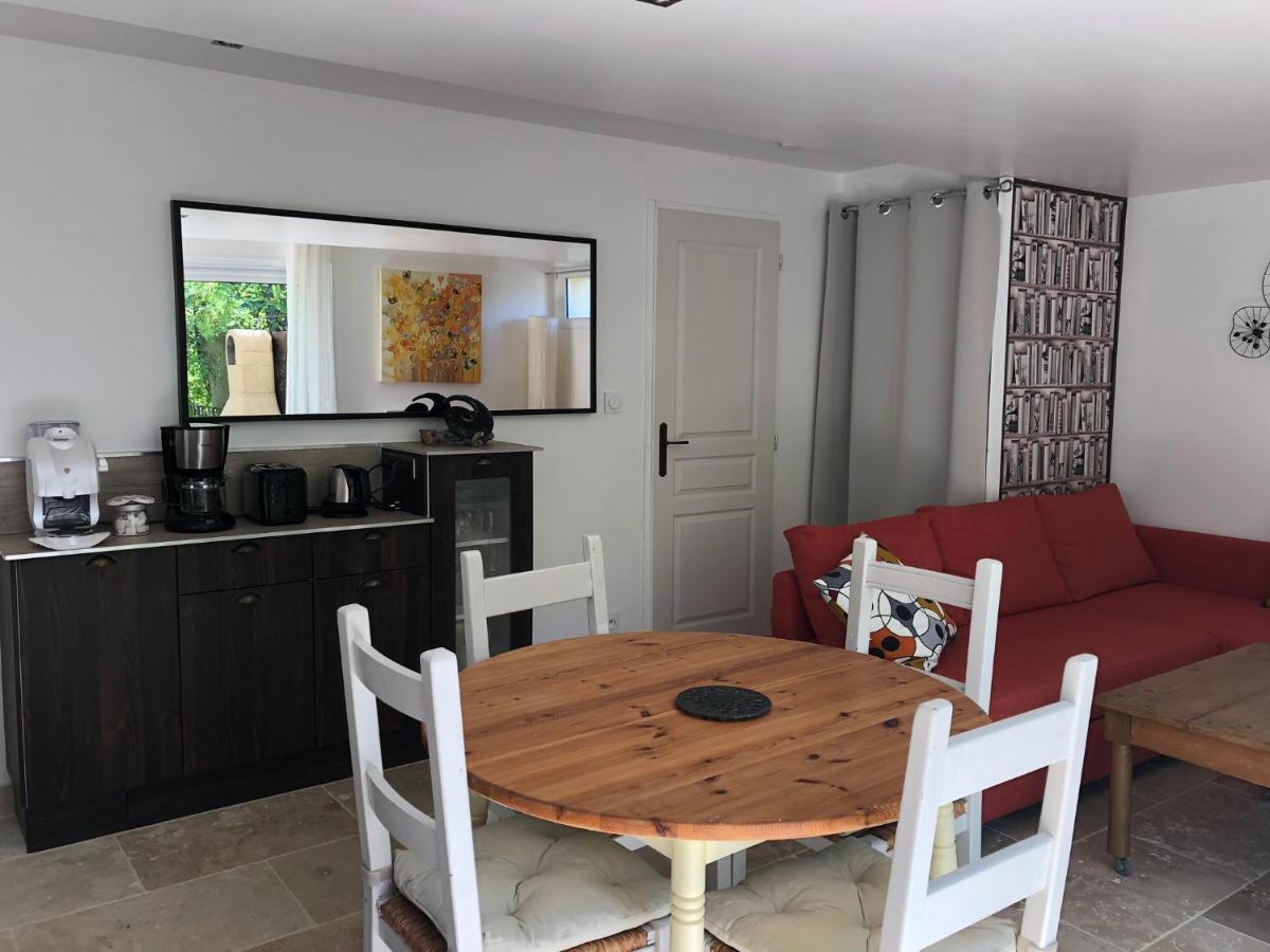 Apartament L'Etang Des Cigales Uchaux Zewnętrze zdjęcie